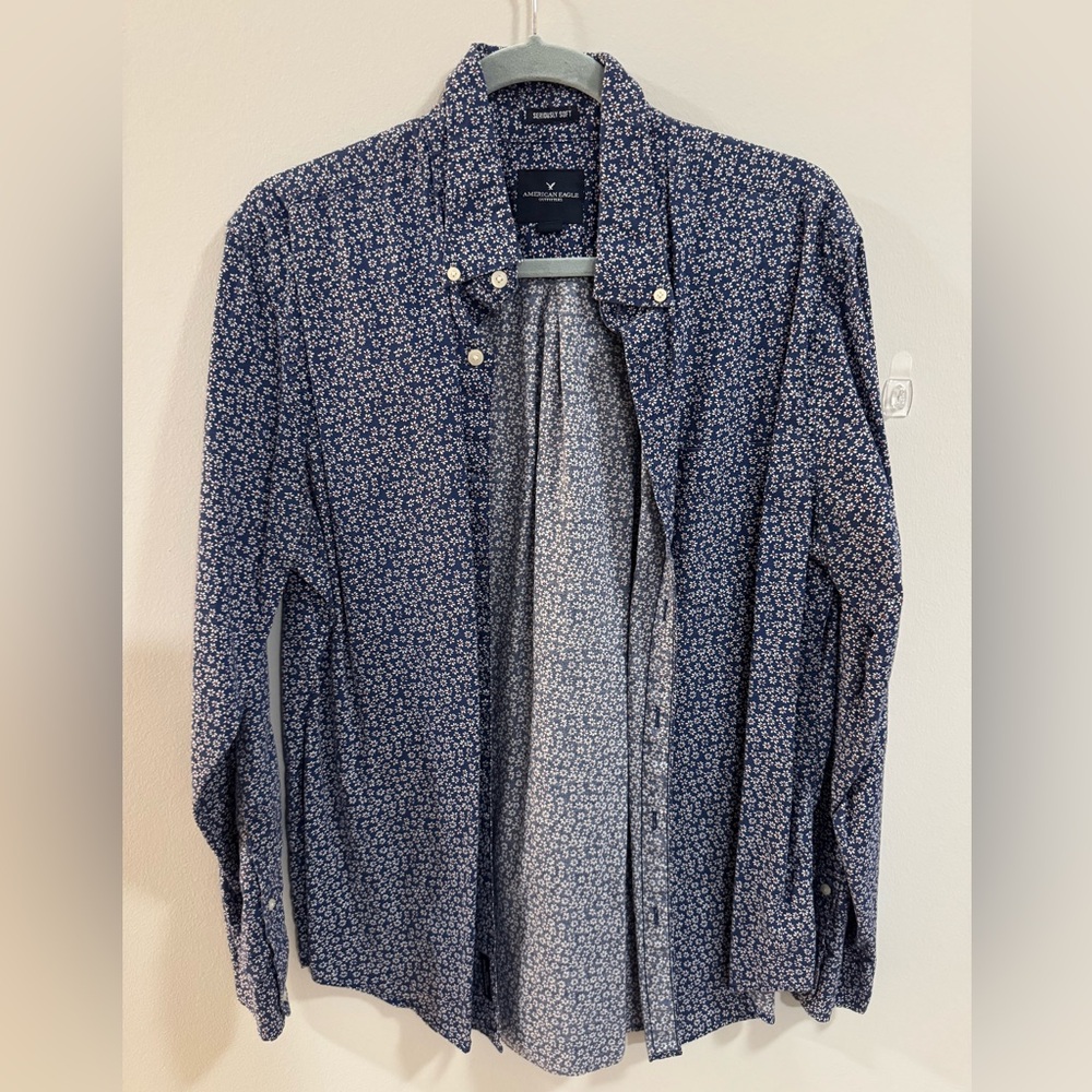 American Eagle Navy Blue Floral Button-Up Shirt